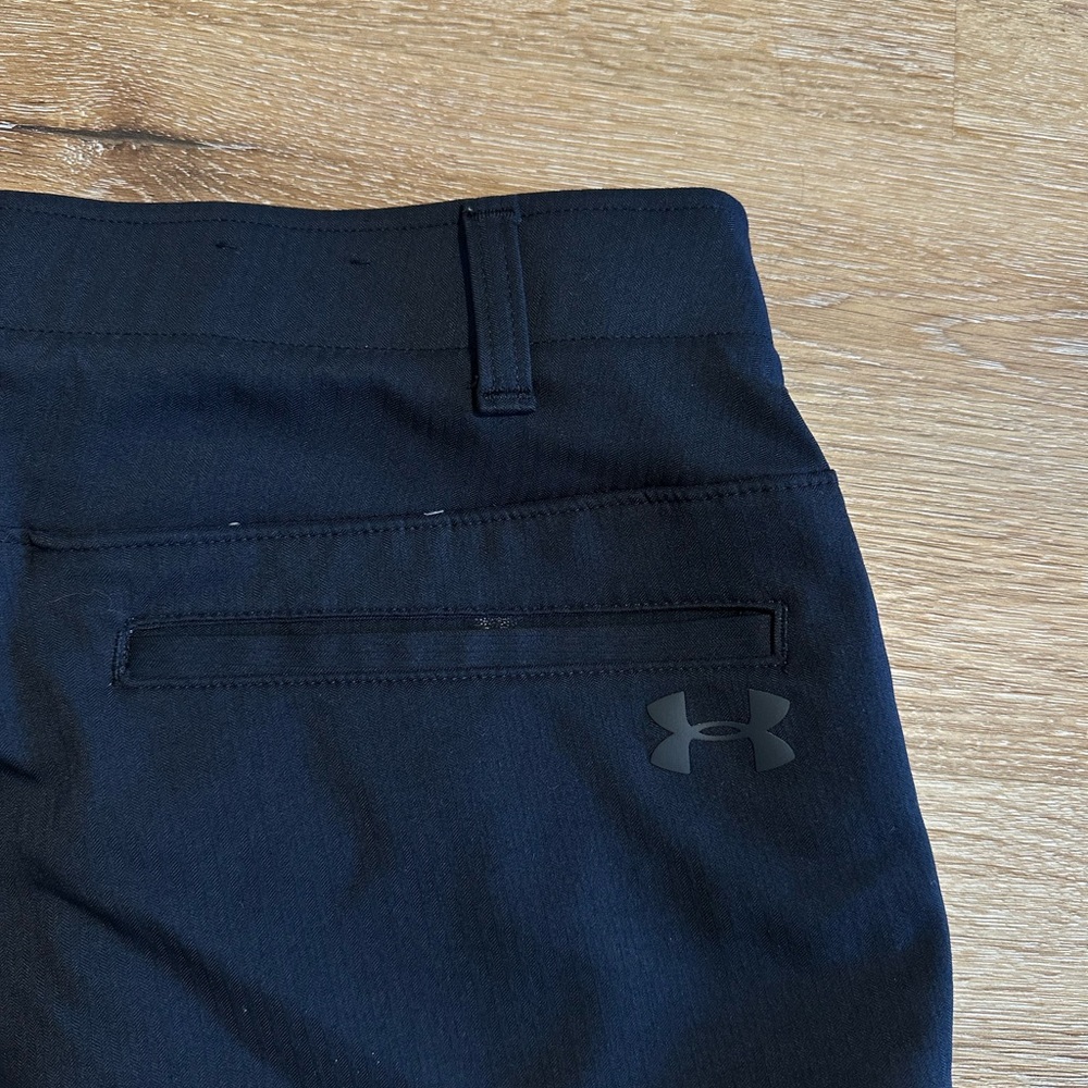 Under Armour Men's Black Shorts Size 36 - Picture 10 of 15